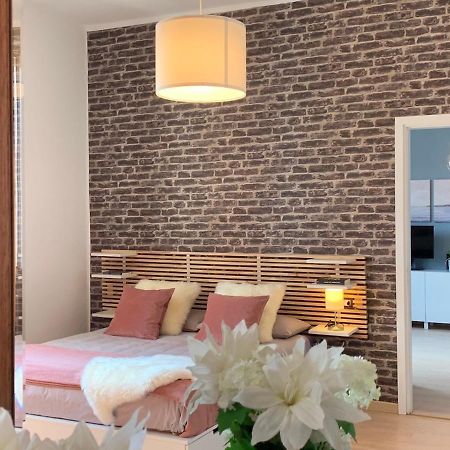 Camozzi Central Apartment Bergamo Eksteriør billede