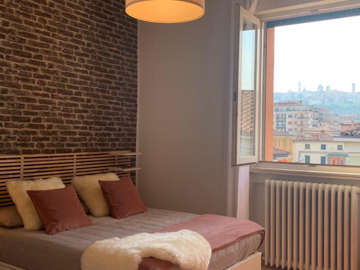 Camozzi Central Apartment Bergamo Eksteriør billede