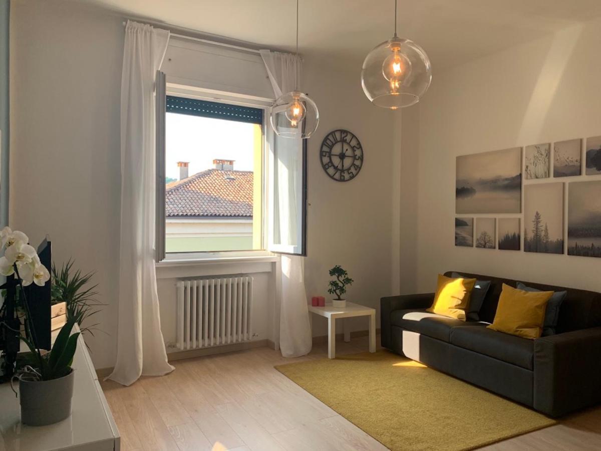 Camozzi Central Apartment Bergamo Eksteriør billede
